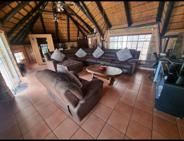 5 BEDROOM HOUSE FOR SALE IN BRACKENDOWNS